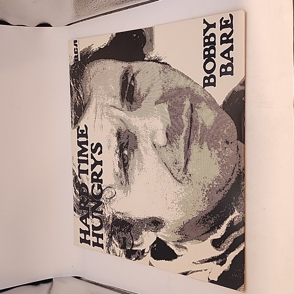 Vintage 1975 Bobby Bare "Hard Times Hungrys" LSA 3231 (APL1 0906) Vinyl Record